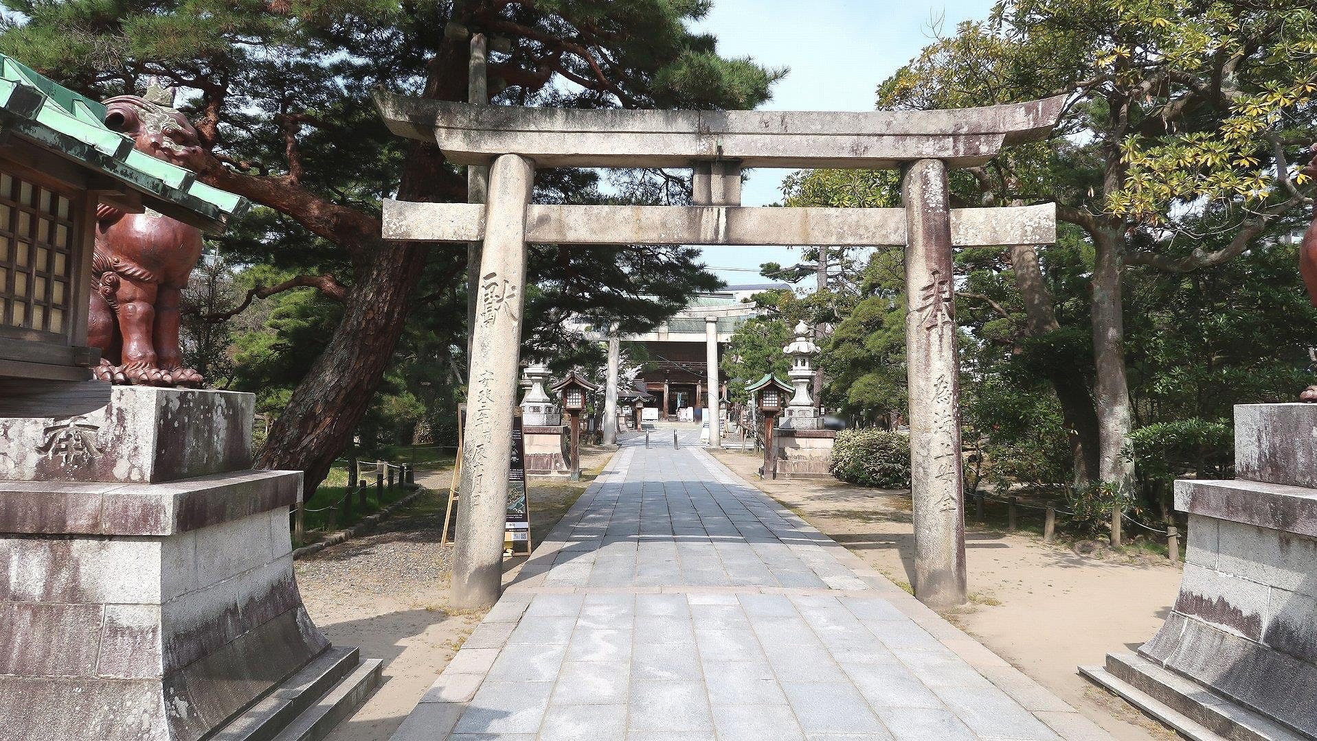 白山神社の写真